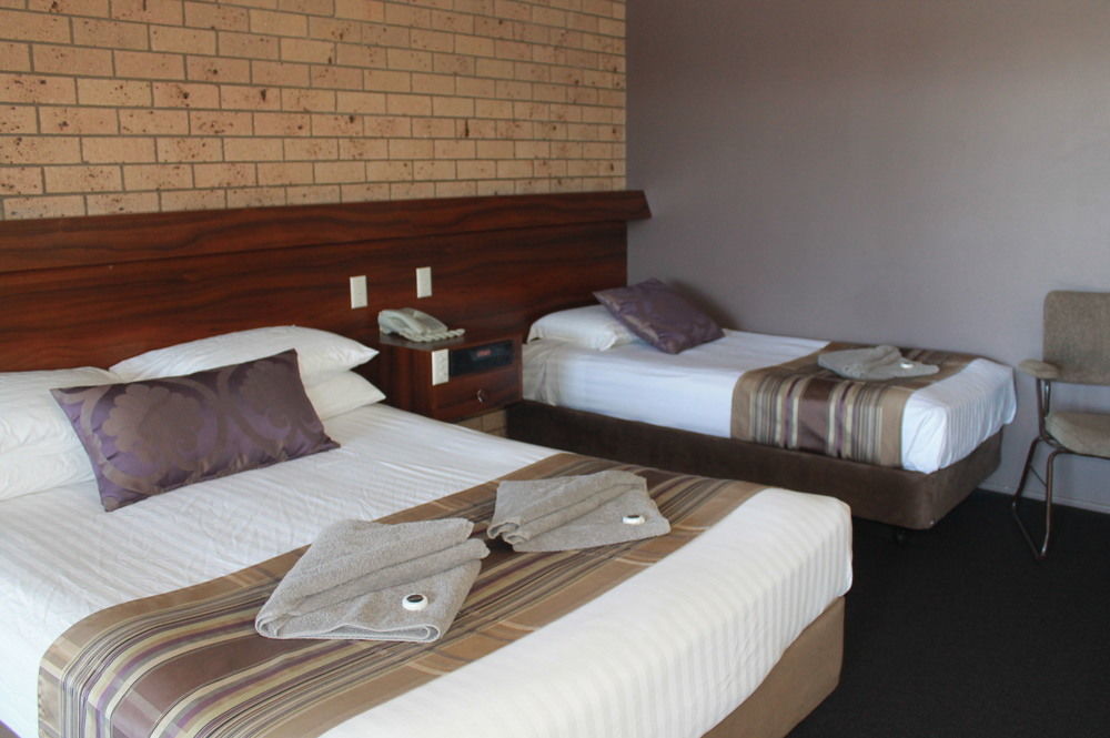 Sarina Motor Inn Luaran gambar
