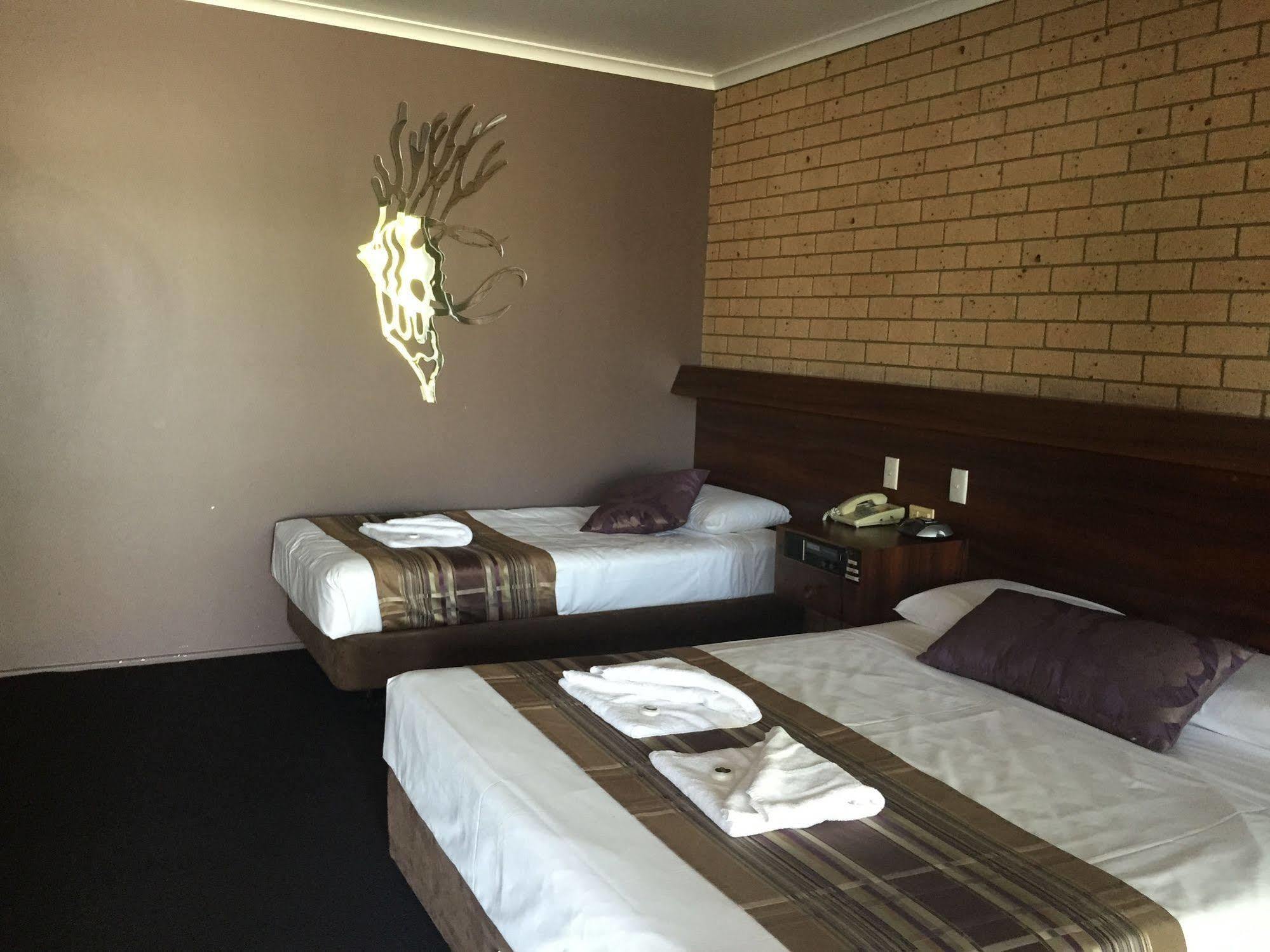Sarina Motor Inn Luaran gambar