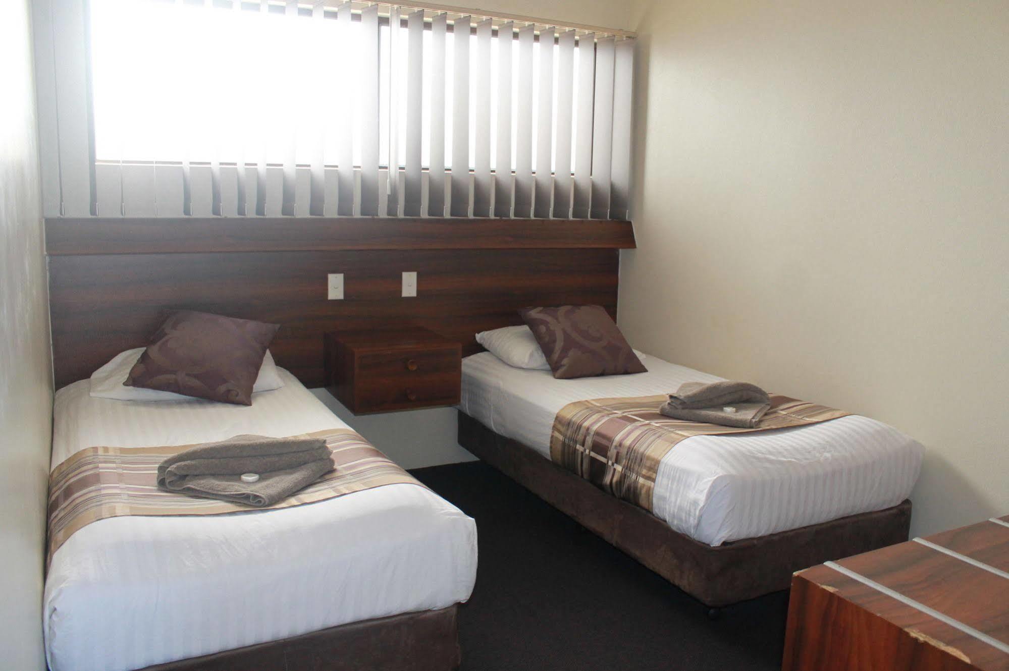 Sarina Motor Inn Luaran gambar
